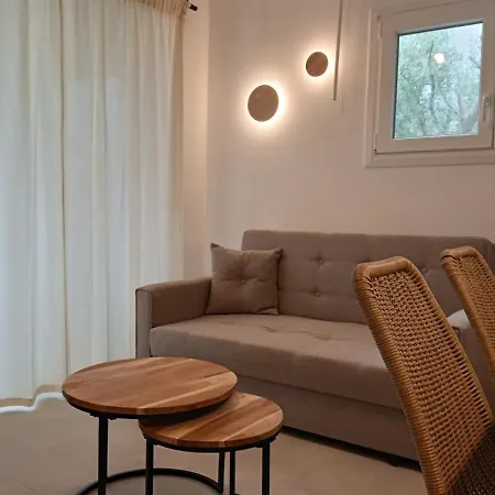 Q Luxury Rooms Paleros Extérieur photo